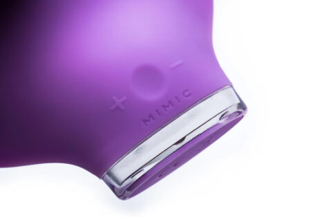 Mimic Manta Ray Vibrator Lilac, Clandestine